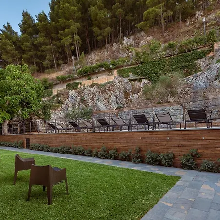Gratteri Resort 4*