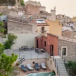 Gratteri Resort 4*